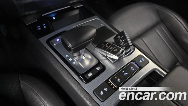 Genesis G80 2018 thumb 9