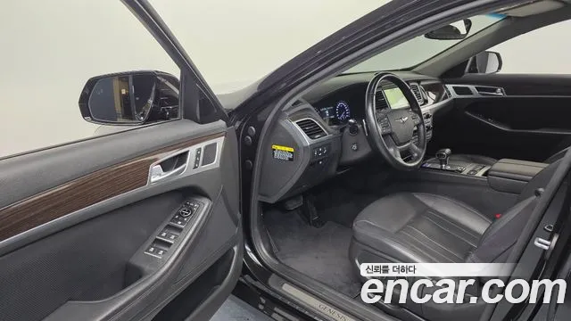 Genesis G80 2018 thumb 10