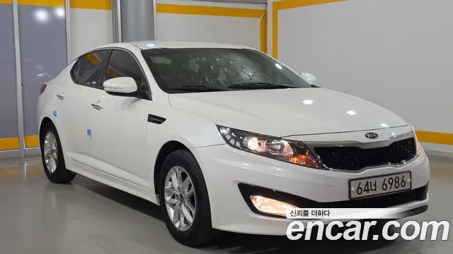 Kia K5 2011 thumb 3