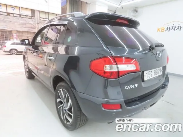 Renault-KoreaSamsung QM5 2015 thumb 2
