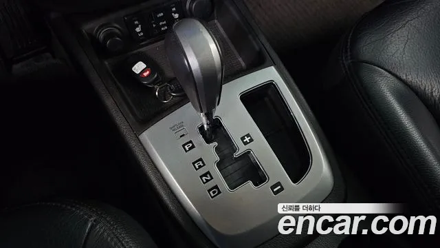Hyundai Santa Fe 2010 thumb 9