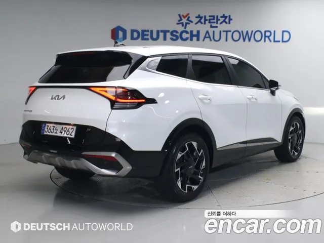 Kia Sportage 2023 thumb 2