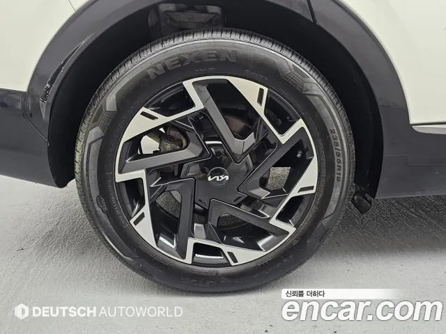 Kia Sportage 2023 thumb 5