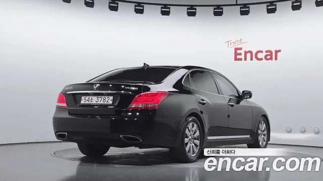 Hyundai Equus 2012 thumb 2