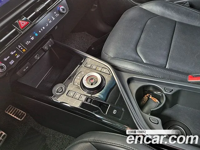 Kia Niro 2023 thumb 9
