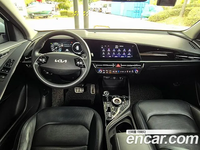 Kia Niro 2023 thumb 10