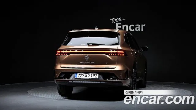 Renault-KoreaSamsung Koleos 2024 thumb 4