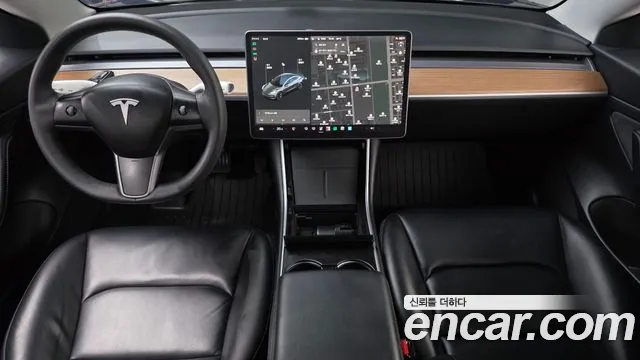 Tesla Model 3 2020 thumb 7