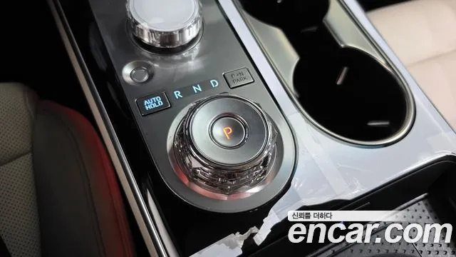 Genesis GV70 2024 thumb 9