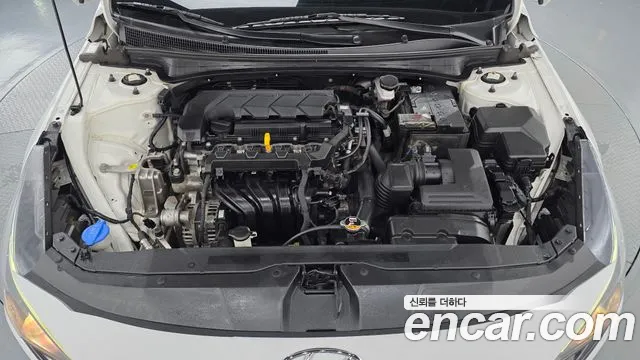Hyundai Avante 2022 thumb 6