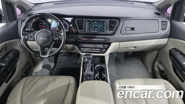 Kia Carnival 2020 thumb 7
