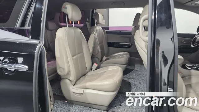 Kia Carnival 2020 thumb 12