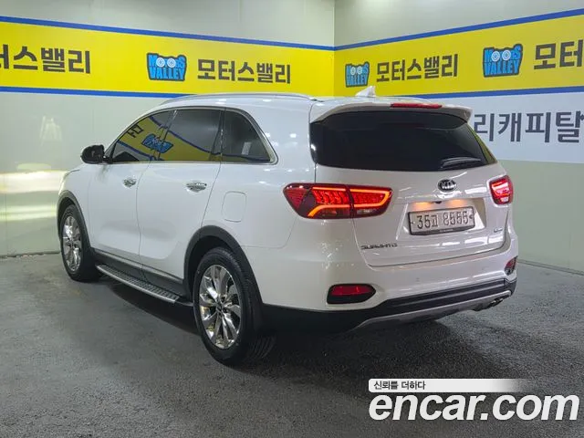 Kia Sorento 2018 thumb 4