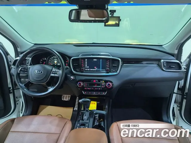 Kia Sorento 2018 thumb 5
