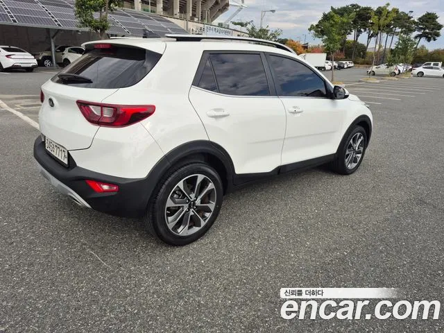 Kia Stonic 2018 thumb 6