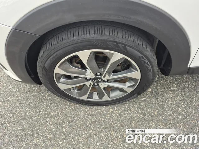 Kia Stonic 2018 thumb 8