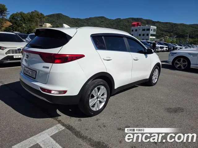 Kia Sportage 2016 thumb 5