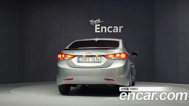 Hyundai Avante 2011 thumb 4
