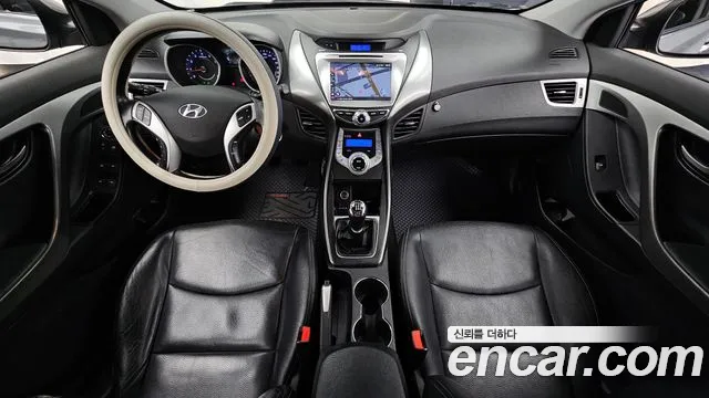 Hyundai Avante 2011 thumb 7