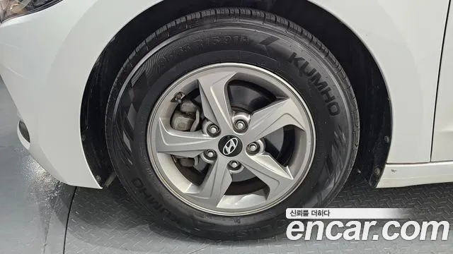 Hyundai Avante 2018 thumb 5