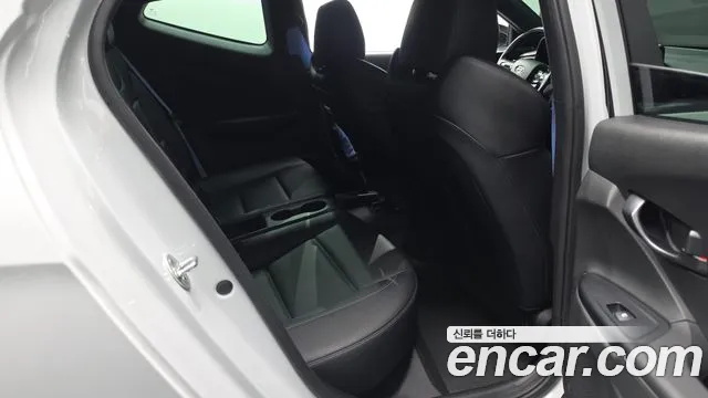 Hyundai Veloster 2019 thumb 12