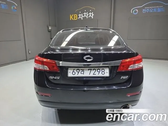 Renault-KoreaSamsung SM5 2015 thumb 5