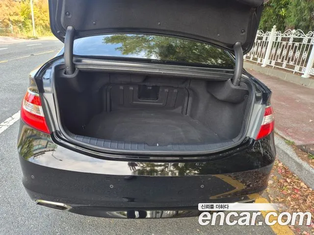 Hyundai Grandeur 2014 thumb 8