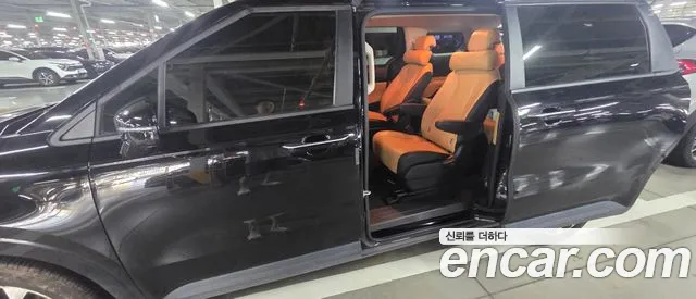 Kia Carnival 2021 thumb 9