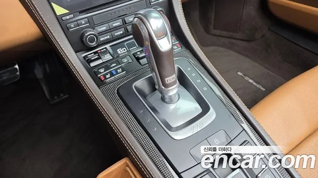 Porsche Cayman 2022 thumb 9