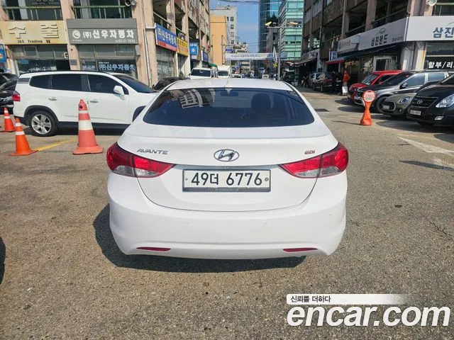Hyundai Avante 2012 thumb 4