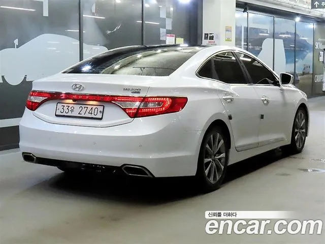 Hyundai Grandeur 2014 thumb 4