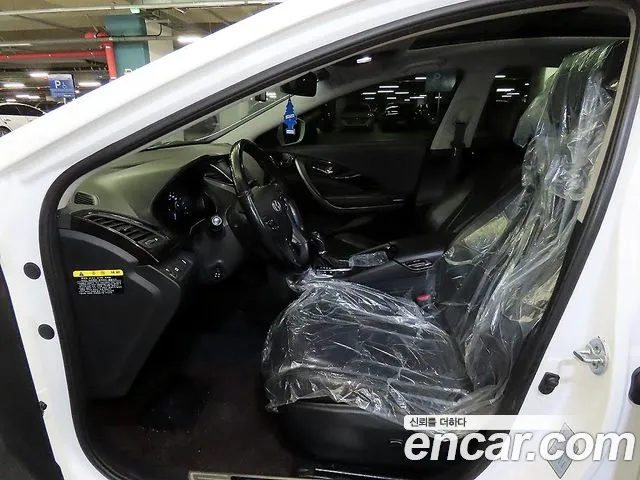 Hyundai Grandeur 2014 thumb 6