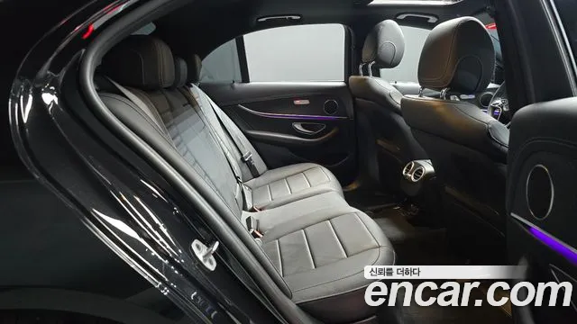 Mercedes-Benz E-Класс 2022 thumb 11