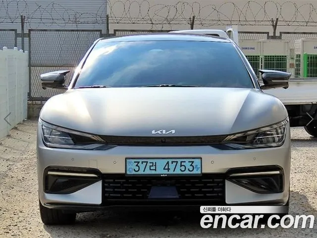 Kia EV6 2021 thumb 11