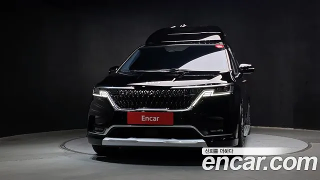Kia Carnival 2021 thumb 3