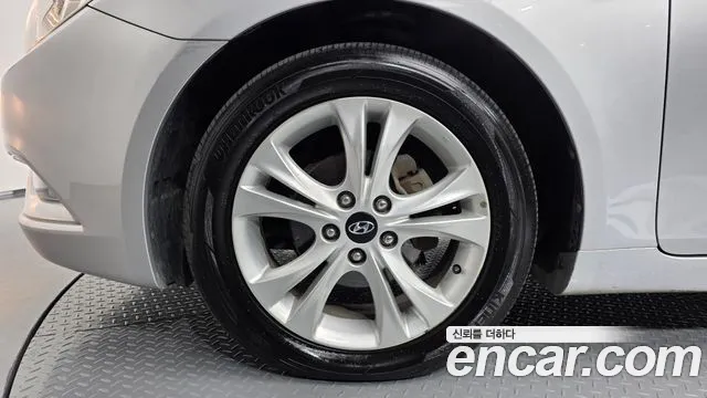 Hyundai Sonata 2009 thumb 5