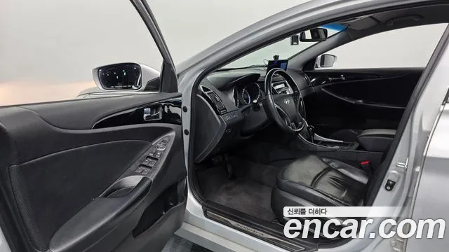 Hyundai Sonata 2009 thumb 10