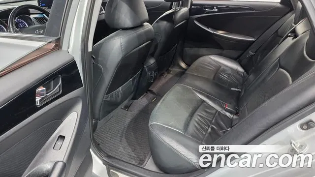 Hyundai Sonata 2009 thumb 12