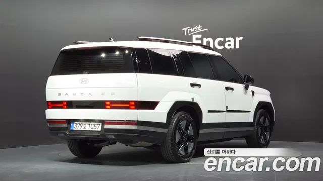 Hyundai Santa Fe 2026 thumb 2