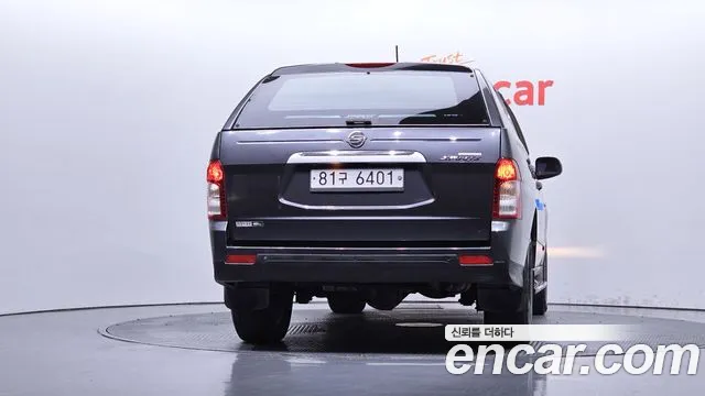KG_Mobility_Ssangyong KORANDO 2014 thumb 4