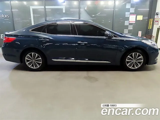 Hyundai Grandeur 2015 thumb 3