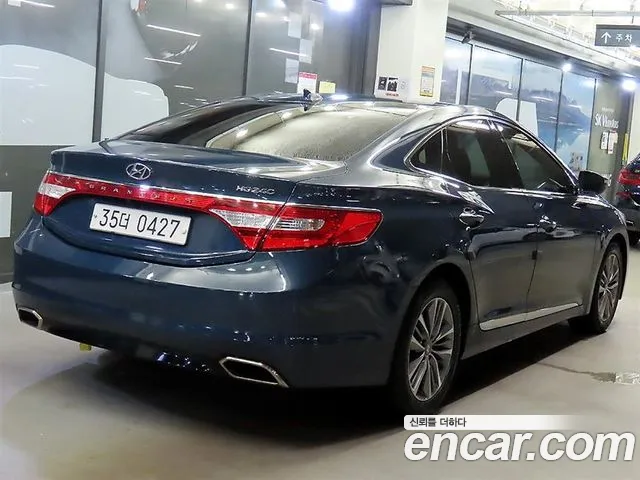 Hyundai Grandeur 2015 thumb 4