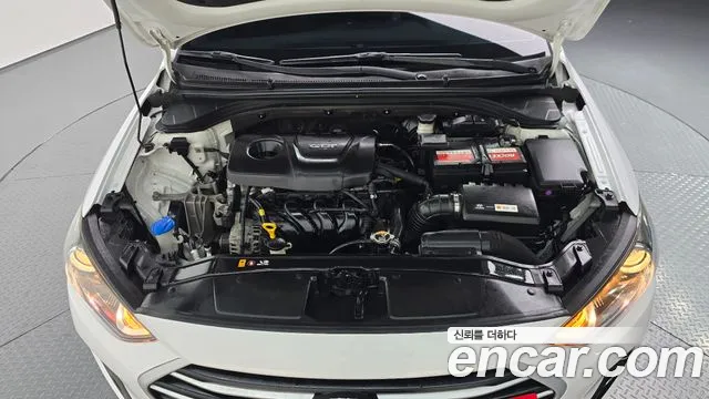 Hyundai Avante 2016 thumb 5