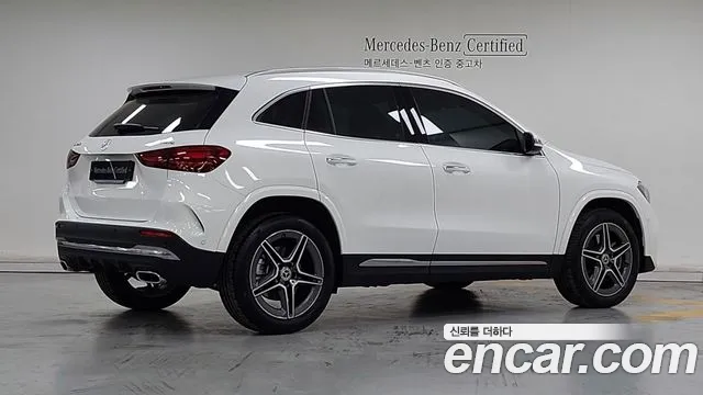 Mercedes-Benz GLA 2025 thumb 2