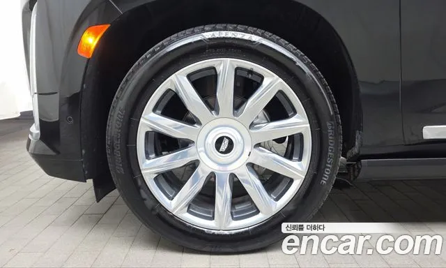 Cadillac Escalade 2024 thumb 4
