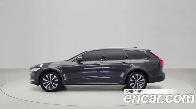 Volvo V90 2022 thumb 2