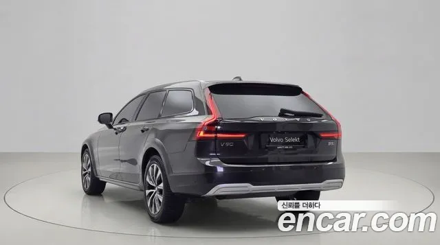 Volvo V90 2022 thumb 3