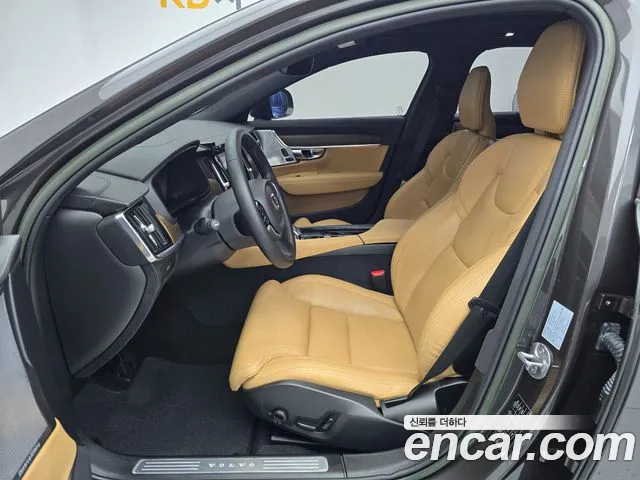 Volvo V90 2022 thumb 10
