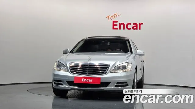 Mercedes-Benz S-Класс 2011 thumb 3