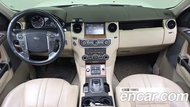 Land Rover Discovery 2016 thumb 7